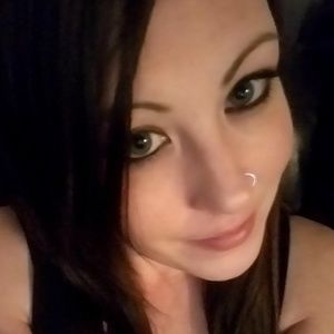 Meet your Posher, Pamela